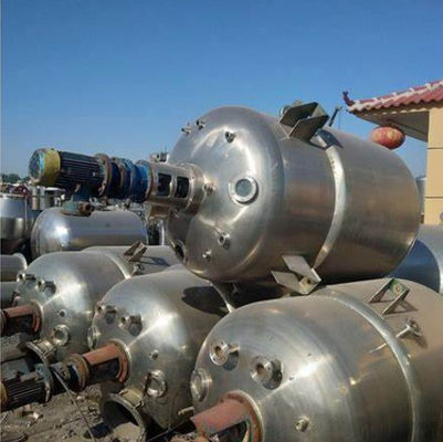 หัวจานแบบปรับแต่งแบบ Flanged DIN 280011 กับรัศมีข้อที่ 10%