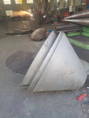 หัวกลมกระบวนการที่ได้รับการรักษาด้วยความร้อน welded ของเหล็กคาร์บอนที่มีประเภทการเชื่อมต่อ threaded